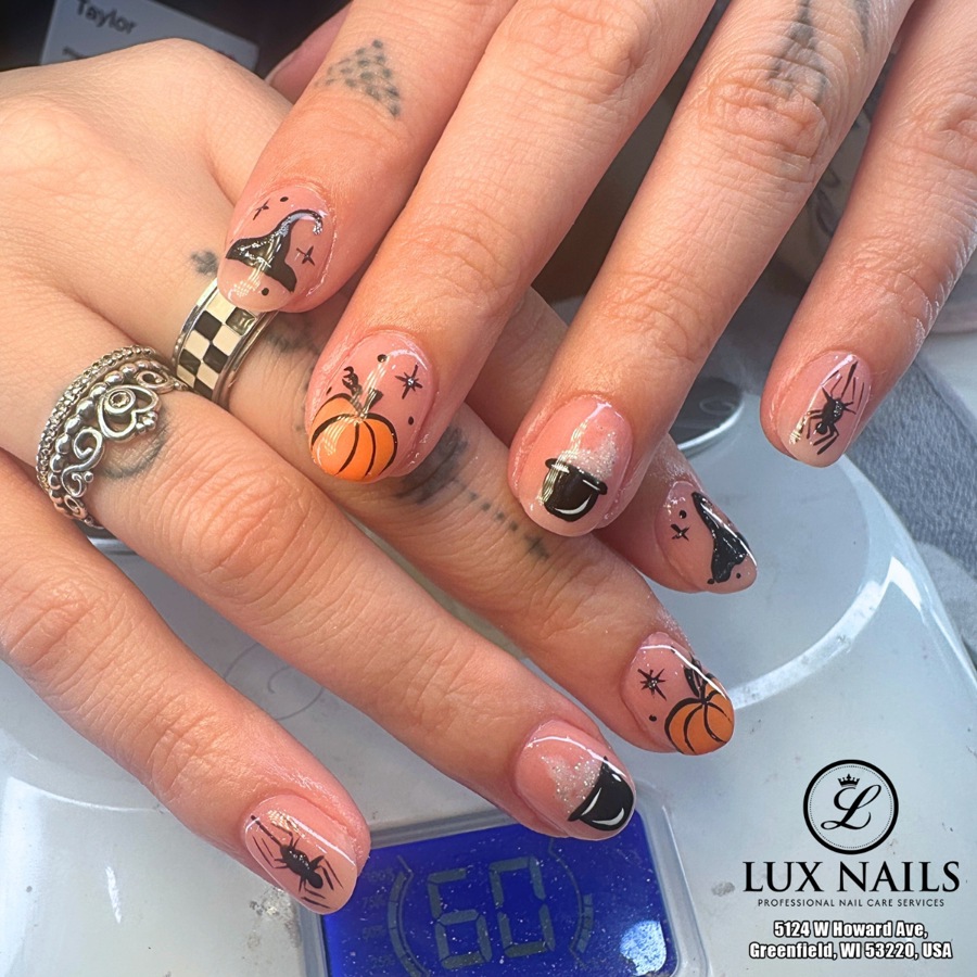 Lux Nails in Milwaukee, WI 53220